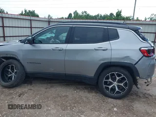 2024 Jeep Compass Limited с VIN 3C4NJDCN0RT610787, выставлен на аукционе IAAI как лот 42506705 с пробегом 54 843 миль миль и . История ставок и продаж доступна на DreamBid. Изображение 14.