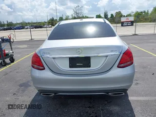 2015 Mercedes-Benz C 300 Luxury with VIN 55SWF4KB9FU033375, listed as a IAAI auction lot 42186200 with 115,307 mi miles and . Bid and sale history available at carsss.com. Image 17.