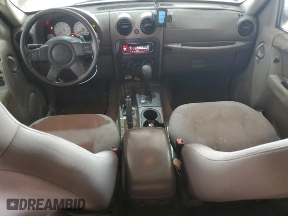 2004 Jeep Liberty Sport with VIN 1J4GL48KX4W115186, listed as a Copart auction lot 49231835 with 206,185 mi miles and Salvage Title. Bid and sale history available at carsss.com. Image 8.