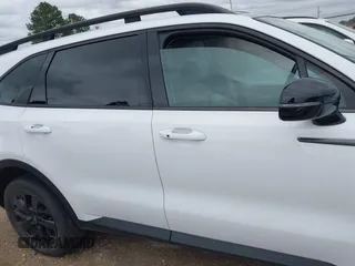 2022 Kia Sorento X-Line S with VIN 5XYRLDLCXNG150906, listed as a IAAI auction lot 41322719 with 29,915 mi miles. Bid and sale history available at carsss.com. Image 13.
