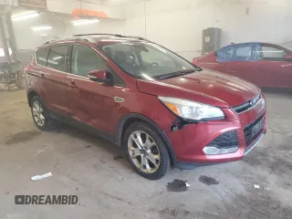 2015 Ford Escape Titanium z VIN 1FMCU9J97FUC04911, wystawiony jako Copart lot #62403715 z przebiegiem 211 354 mil mil oraz Czysty tytuł • Clean title. Historia ofert i sprzedaży dostępna na DreamBid. Obrazek 4.