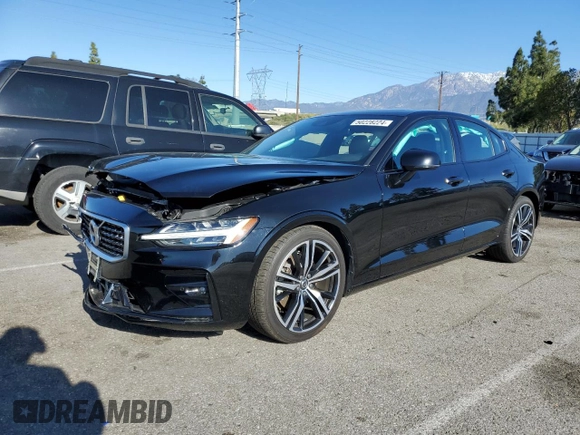 2019 Volvo S60 R-Design with VIN 7JR102FM3KG004632, listed as a Copart auction lot 50228224 with 33,096 mi miles. Bid and sale history available at carsss.com. Image 1.