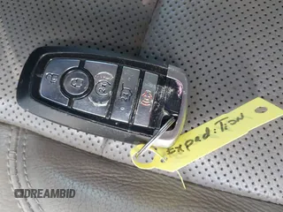 2018 Ford Expedition XLT с VIN 1FMJU1JTXJEA05956, выставлен на аукционе IAAI как лот 42008775 с пробегом 126 356 миль миль и . История ставок и продаж доступна на DreamBid. Изображение 11.