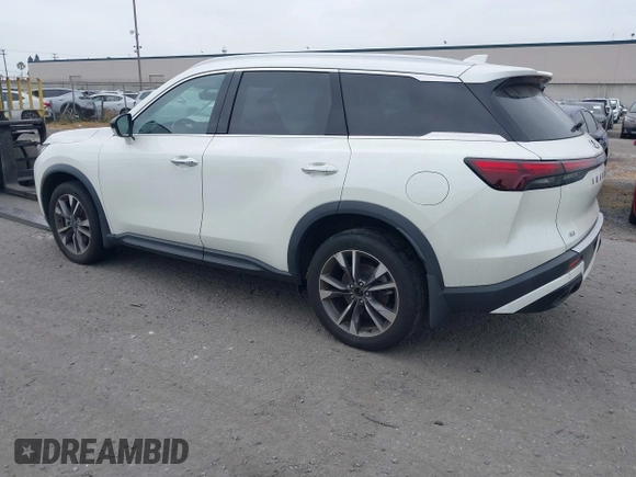 2023 Infiniti QX60 Luxe with VIN 5N1DL1FS1PC368974, listed as a IAAI auction lot 42543503 with 21,646 mi miles and . Bid and sale history available at DreamBid. Image 3.