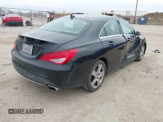 2016 Mercedes-Benz CLA 250 z VIN WDDSJ4EB0GN376059, wystawiony jako IAAI lot #41596318 z przebiegiem 178 879 mil mil oraz . Historia ofert i sprzedaży dostępna na DreamBid. Obrazek 4.