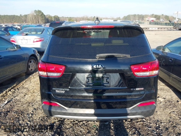 2016 Kia Sorento EX with VIN 5XYPHDA16GG028881, listed as a IAAI auction lot 41831757 with 179,223 mi miles and . Bid and sale history available at DreamBid. Image 17.