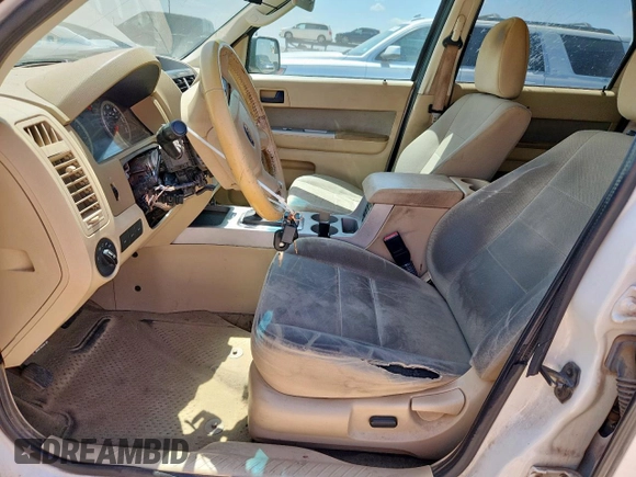 2012 Ford Escape XLT с VIN 1FMCU0DG5CKB17814, выставлен на аукционе Copart как лот 62106245 с пробегом 229 603 миль миль и Чистый • Clean title. История ставок и продаж доступна на DreamBid. Изображение 7.