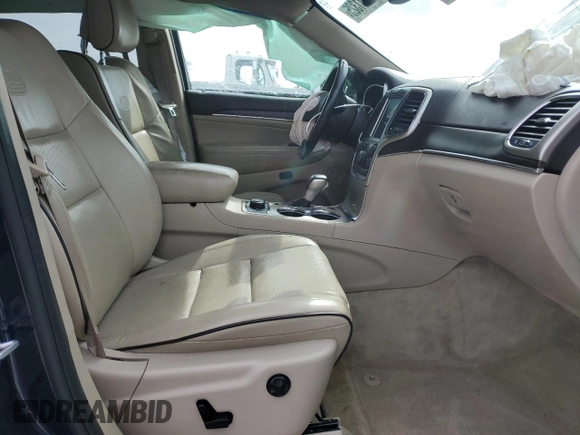 2017 Jeep Grand Cherokee Overland with VIN 1C4RJFCG6HC602413, listed as a Copart auction lot 49641325 with 157,558 mi miles and Salvage Title. Bid and sale history available at carsss.com. Image 7.