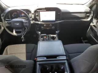 2021 Ford F-150 XL with VIN 1FTEW1C83MKD01786, listed as a Copart auction lot 60635105 with 93,861 mi miles and Salvage title. Bid and sale history available at DreamBid. Image 8.