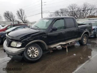 2001 Ford F-150 SuperCrew XLT with VIN 1FTRW08L91KC06959, listed as a Copart auction lot 68422174 with 0 mi miles and Salvage Title. Bid and sale history available at carsss.com. Image 1.