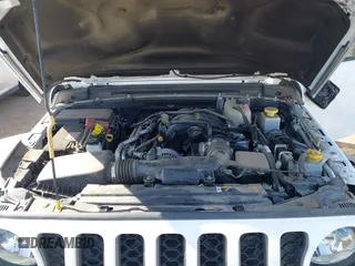 2023 Jeep Gladiator Mojave z VIN 1C6JJTEG7PL536582, wystawiony jako IAAI lot #42074073 z przebiegiem 34 262 mil mil oraz . Historia ofert i sprzedaży dostępna na DreamBid. Obrazek 10.