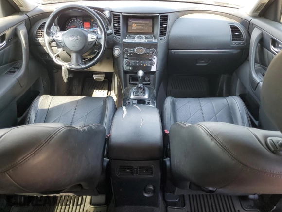 2009 Infiniti FX z VIN JNRAS18W79M153932, wystawiony jako Copart lot #52904095 z przebiegiem 170 407 mil mil oraz Szkoda całkowita • Salvage title. Historia ofert i sprzedaży dostępna na DreamBid. Obrazek 8.