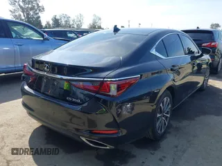 2022 Lexus ES 350 z VIN 58ACZ1B11NU120506, wystawiony jako IAAI lot #42082831 z przebiegiem 60 531 mil mil oraz . Historia ofert i sprzedaży dostępna na DreamBid. Obrazek 4.