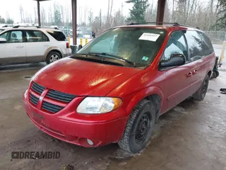 2005 Dodge Caravan SXT with VIN 2D4GP44LX5R210076, listed as a IAAI auction lot 41856927 with 291,712 mi miles and . Bid and sale history available at carsss.com. Image 17.