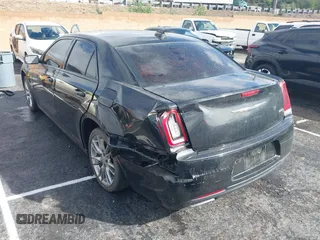 2018 Chrysler 300 with VIN 2C3CCABGXJH239934, listed as a IAAI auction lot 41517944 with 140,699 mi miles. Bid and sale history available at carsss.com. Image 3.