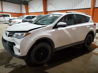 2015 Toyota RAV4 LE z VIN 2T3BFREV6FW320265, wystawiony jako Copart lot #45369135 z przebiegiem 196 809 mil mil oraz Szkoda całkowita • Salvage title. Historia ofert i sprzedaży dostępna na DreamBid. Obrazek 1.