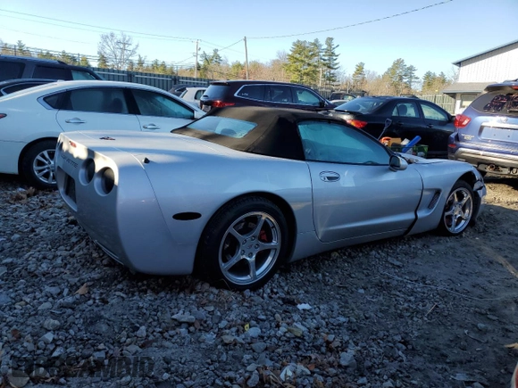 1998 Chevrolet Corvette with VIN 1G1YY32G7W5125265, listed as a Copart auction lot 81036094 with 95,431 mi miles and Salvage Title. Bid and sale history available at carsss.com. Image 3.