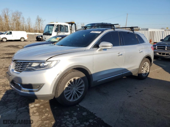 2016 Lincoln MKX Select with VIN 2LMTJ6KR3GBL38476, listed as a Copart auction lot 88902115 with 110,463 mi miles and Salvage Title. Bid and sale history available at carsss.com. Image 1.