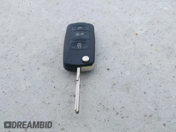 2012 Volkswagen Jetta TDI w/Sunroof & Nav с VIN 3VWPL7AJ5CM692406, выставлен на аукционе IAAI как лот 41615962 с пробегом 111 353 миль миль и . История ставок и продаж доступна на DreamBid. Изображение 11.