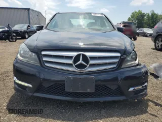 2013 Mercedes-Benz C 300 Sport with VIN WDDGF8AB9DR281282, listed as a Copart auction lot 62653125 with 128,227 mi miles and Salvage title. Bid and sale history available at DreamBid. Image 5.