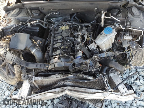 2014 Audi A4 Premium Plus with VIN WAUFFAFL2EN018085, listed as a Copart auction lot 43868095 with 0 mi miles and Salvage Title. Bid and sale history available at carsss.com. Image 12.