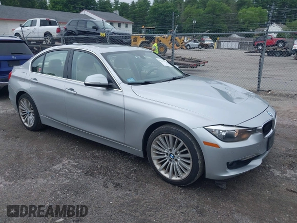2013 BMW 3 Series 328i xDrive с VIN WBA3B3C57DF530191, выставлен на аукционе IAAI как лот 42517863 с пробегом 71 410 миль миль и . История ставок и продаж доступна на DreamBid. Изображение 1.