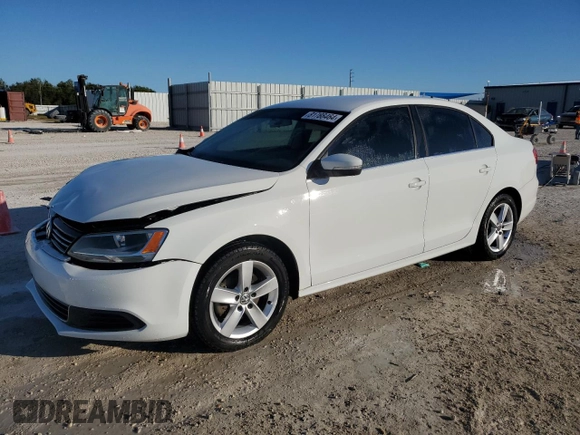 2014 Volkswagen Jetta TDI w/Premium with VIN 3VW3L7AJ3EM418221, listed as a Copart auction lot 81788464 with 151,875 mi miles and Salvage title. Bid and sale history available at DreamBid. Image 1.