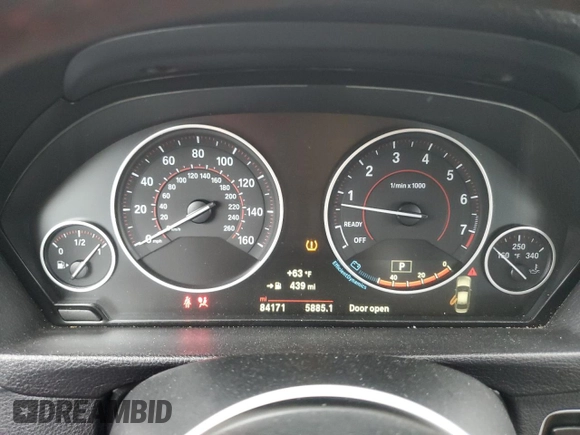 2017 BMW 3 Series 330i xDrive with VIN WBA8D9G54HNU58424, listed as a Copart auction lot 46300085 with 84,171 mi miles and Salvage Title. Bid and sale history available at carsss.com. Image 9.