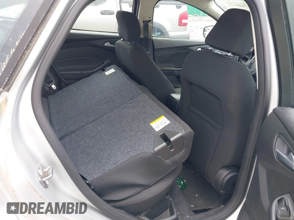 2015 Ford Focus SE with VIN 1FADP3FE4FL304169, listed as a IAAI auction lot 42148743 with 60,315 mi miles and . Bid and sale history available at carsss.com. Image 8.