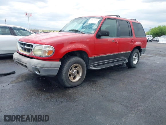 1999 Ford Explorer XLT z VIN 1FMZU35P5XZB62128, wystawiony jako IAAI lot #42635627 z przebiegiem 221 556 mil mil oraz . Historia ofert i sprzedaży dostępna na DreamBid. Obrazek 2.