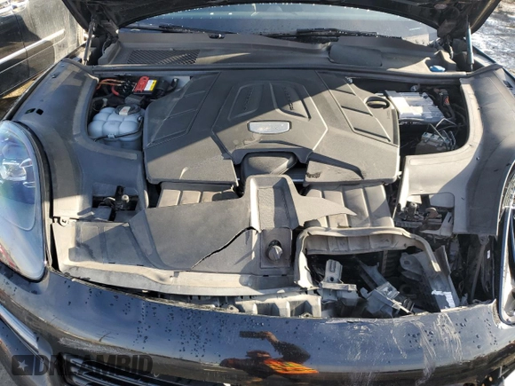 2020 Porsche Cayenne z VIN WP1AA2AY2LDA02538, wystawiony jako Copart lot #44202295 z przebiegiem 132 229 mil mil oraz Szkoda całkowita • Salvage title. Historia ofert i sprzedaży dostępna na DreamBid. Obrazek 12.