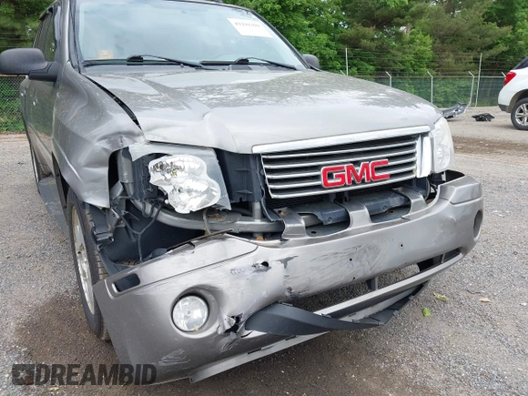 2007 GMC Envoy SLE z VIN 1GKDT13S472253627, wystawiony jako IAAI lot #42292399 z przebiegiem 204 263 mil mil oraz . Historia ofert i sprzedaży dostępna na DreamBid. Obrazek 6.