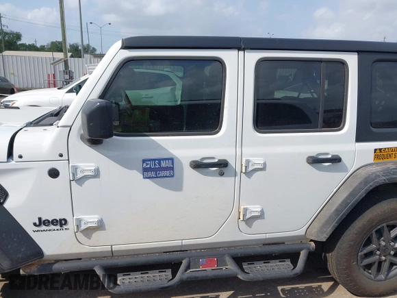 2024 Jeep Wrangler Sport с VIN 1C4PJXKN0RW363289, выставлен на аукционе IAAI как лот 41944260 с пробегом 1 138 миль миль и . История ставок и продаж доступна на DreamBid. Изображение 14.