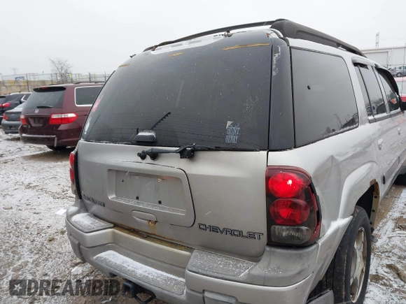 2004 Chevrolet TrailBlazer EXT LS with VIN 1GNET16S346226037, listed as a IAAI auction lot 41565416 with 193,534 mi miles. Bid and sale history available at carsss.com. Image 15.