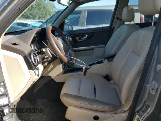 2015 Mercedes-Benz GLK 350 with VIN WDCGG5HB4FG421839, listed as a Copart auction lot 74516854 with 112,898 mi miles and Clean Title. Bid and sale history available at DreamBid. Image 7.