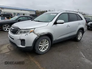 2015 Kia Sorento LX with VIN 5XYKTDA79FG608153, listed as a Copart auction lot 53054295 with 141,276 mi miles and Clean Title. Bid and sale history available at carsss.com. Image 1.