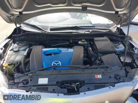 2012 Mazda 3 i Touring with VIN JM1BL1V85C1623374, listed as a IAAI auction lot 42106820 with 117,262 mi miles and . Bid and sale history available at carsss.com. Image 10.