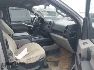 2016 Ford F-150 XLT с VIN 1FTEX1EP8GFC36545, выставлен на аукционе IAAI как лот 41058835 с пробегом 83 275 миль миль и . История ставок и продаж доступна на DreamBid. Изображение 5.