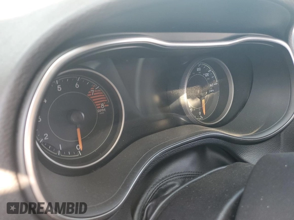 2019 Jeep Cherokee Limited with VIN 1C4PJMDX1KD236274, listed as a Copart auction lot 62732775 with Not provided miles and Clean title. Bid and sale history available at DreamBid. Image 9.
