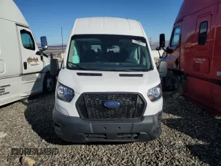 2022 Ford Transit with VIN 1FBAX9XG3NKA00629, listed as a Copart auction lot 73732734 with 84,064 mi miles and Salvage Title. Bid and sale history available at DreamBid. Image 5.