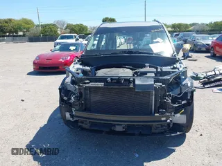 2022 Kia Telluride EX with VIN 5XYP3DHC3NG274032, listed as a IAAI auction lot 41845975 with 53,678 mi miles and . Bid and sale history available at carsss.com. Image 6.