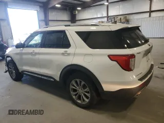 2022 Ford Explorer Limited with VIN 1FMSK8FH7NGB19320, listed as a Copart auction lot 51038435 with 62,824 mi miles and Salvage Title. Bid and sale history available at carsss.com. Image 2.