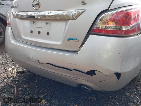 2014 Nissan Altima S with VIN 1N4AL3AP2EN367135, listed as a IAAI auction lot 41920365 with 119,568 mi miles and . Bid and sale history available at carsss.com. Image 14.