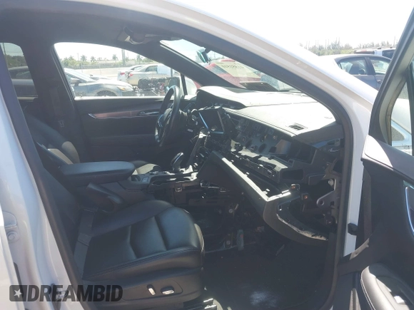 2021 Cadillac XT5 FWD Luxury with VIN 1GYKNAR48MZ149757, listed as a IAAI auction lot 41851510 with 37,607 mi miles. Bid and sale history available at carsss.com. Image 5.