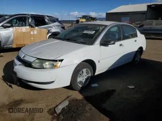 2003 Saturn ION ION 1 z VIN 1G8AF52F83Z143886, wystawiony jako Copart lot #84056904 z przebiegiem 115 839 mil mil oraz Szkody całkowita. Historia ofert i sprzedaży dostępna na DreamBid. Obrazek 1.