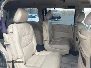 2006 Honda Odyssey EX-L z VIN 5FNRL387X6B055048, wystawiony jako IAAI lot #41974961 z przebiegiem 123 361 mil mil oraz . Historia ofert i sprzedaży dostępna na DreamBid. Obrazek 8.