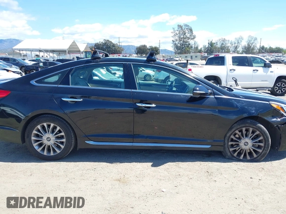2015 Hyundai Sonata 2.4L Sport with VIN 5NPE34AFXFH163452, listed as a IAAI auction lot 41946262 with 47,730 mi miles. Bid and sale history available at carsss.com. Image 13.