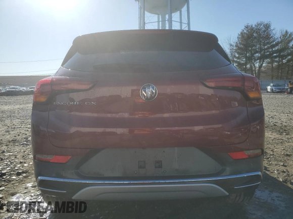 2023 Buick Encore GX Essence z VIN KL4MMFSL9PB112935, wystawiony jako Copart lot #48322385 z przebiegiem 8 972 mil mil oraz Szkoda całkowita • Salvage title. Historia ofert i sprzedaży dostępna na DreamBid. Obrazek 6.