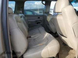 2002 Chevrolet Suburban LT z VIN 1GNGK26U12R248150, wystawiony jako Copart lot #47822975 z przebiegiem Nie podano mil oraz Szkoda całkowita • Salvage title. Historia ofert i sprzedaży dostępna na DreamBid. Obrazek 12.