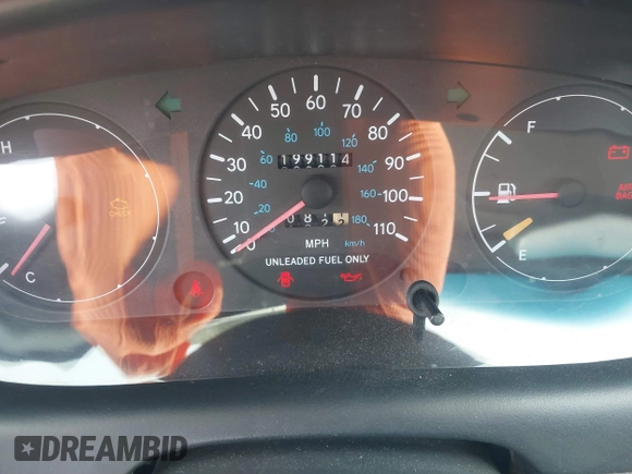 1996 Chevrolet Prizm z VIN 1Y1SK5283TZ057095, wystawiony jako IAAI lot #41676394 z przebiegiem 199 114 mil mil oraz . Historia ofert i sprzedaży dostępna na DreamBid. Obrazek 7.